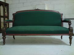 Victorian antique sofa1.jpg
